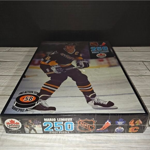 Vintage 1993 NHL Mario Lemieux Pittsburgh Penguins 250 Piece Puzzle #30900-9 New - Picture 3 of 6